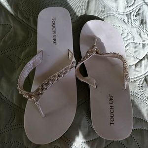 Touch Ups "Shelly" SG Footware Wedged Sandles new without box or tags. Sz 8